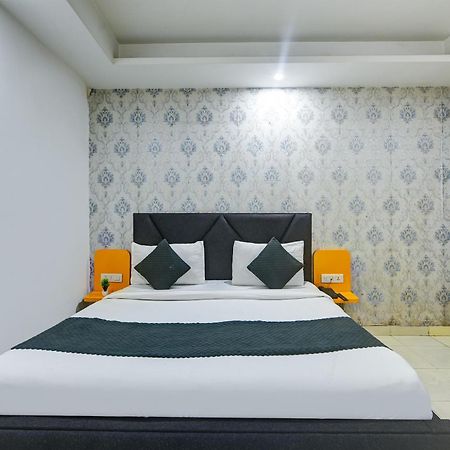 Hotel Kelvish Free Airport Pickup นิวเดลี ภายนอก รูปภาพ