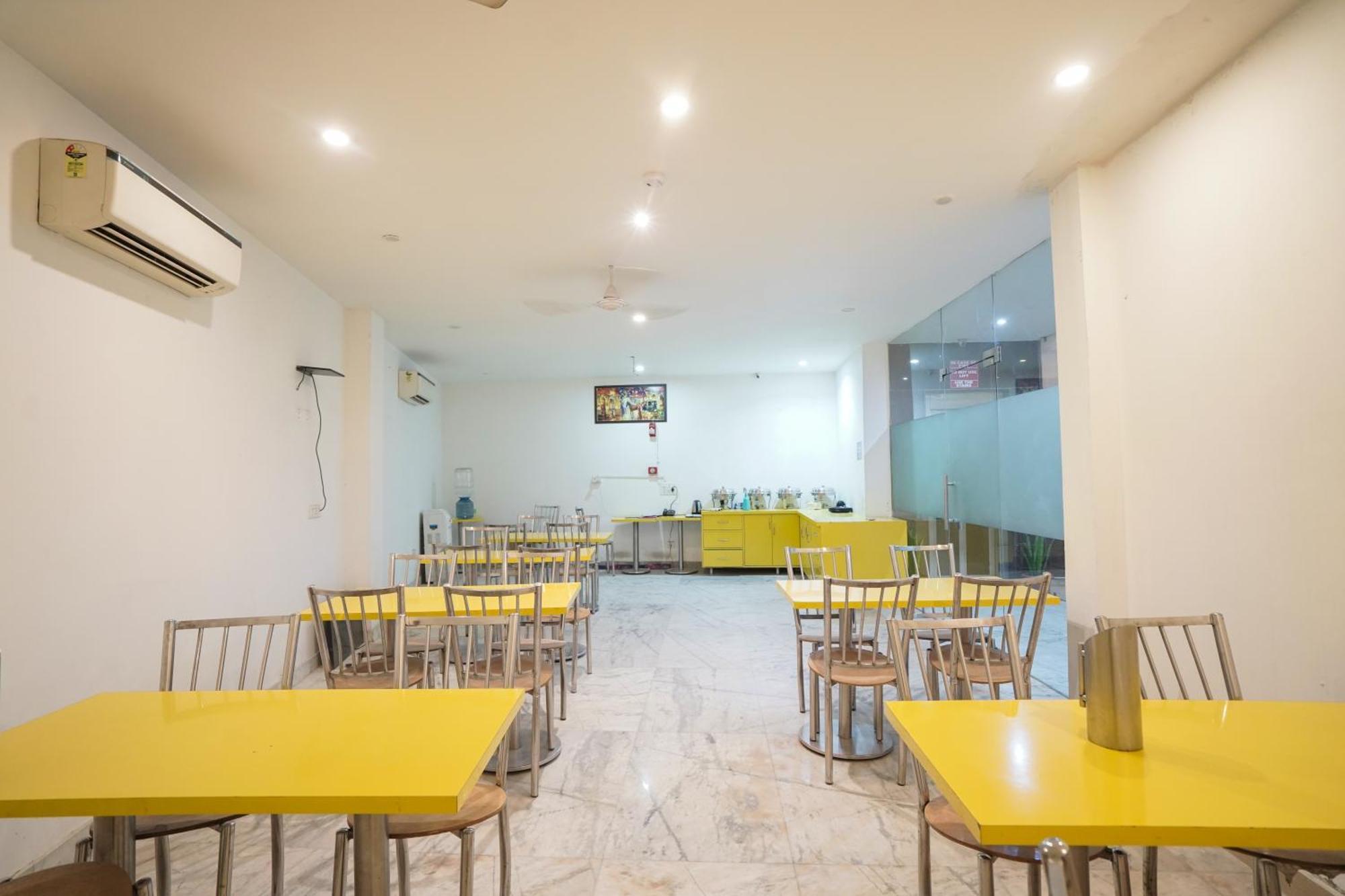 Hotel Kelvish Free Airport Pickup นิวเดลี ภายนอก รูปภาพ